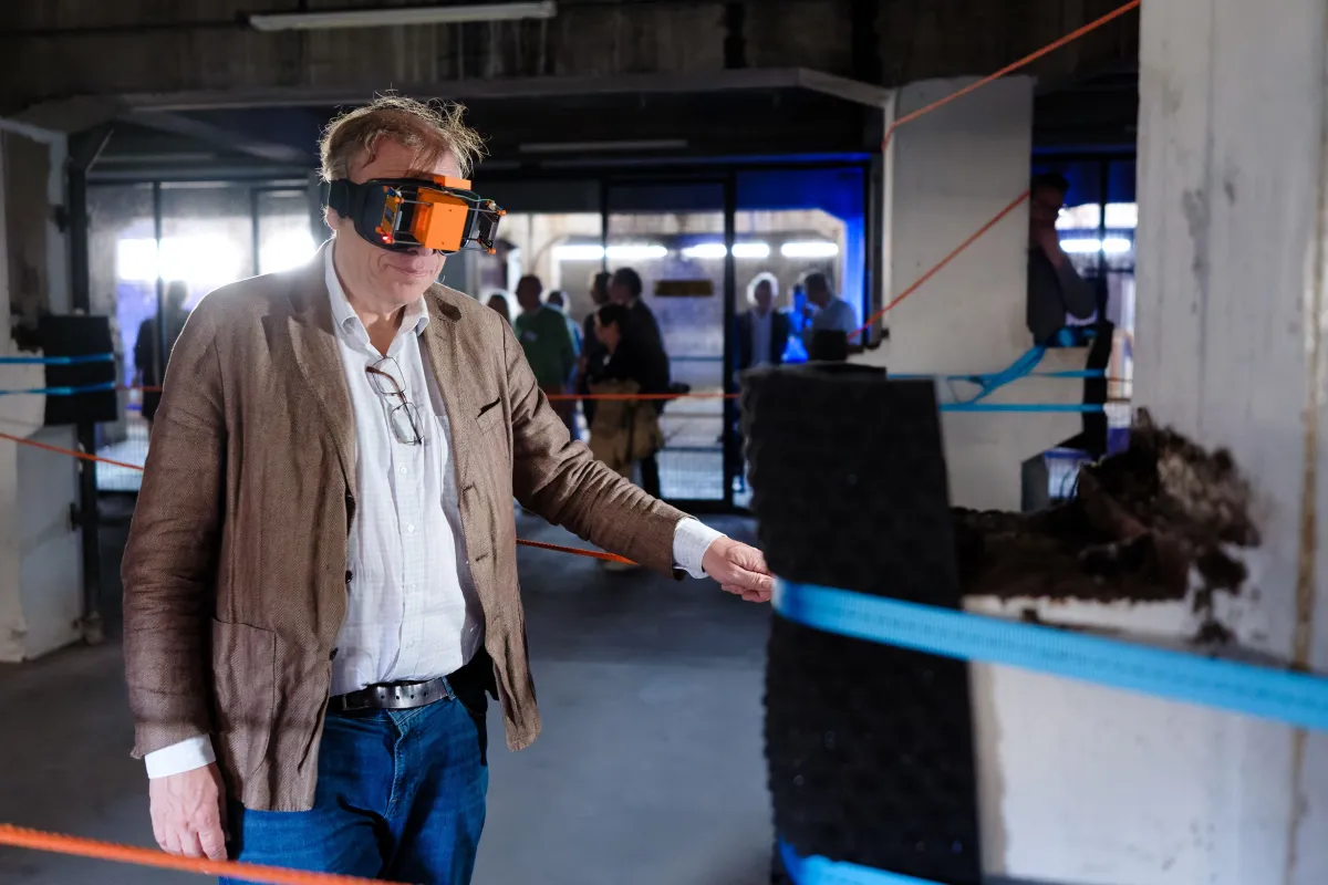 A participant wearing the Radar Vision goggles while partaking in the laid out parkour to experience this form of sensing.